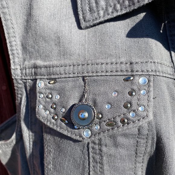Christopher & Banks Women's Gray Vest with "Bling" - Picture 3 of 6